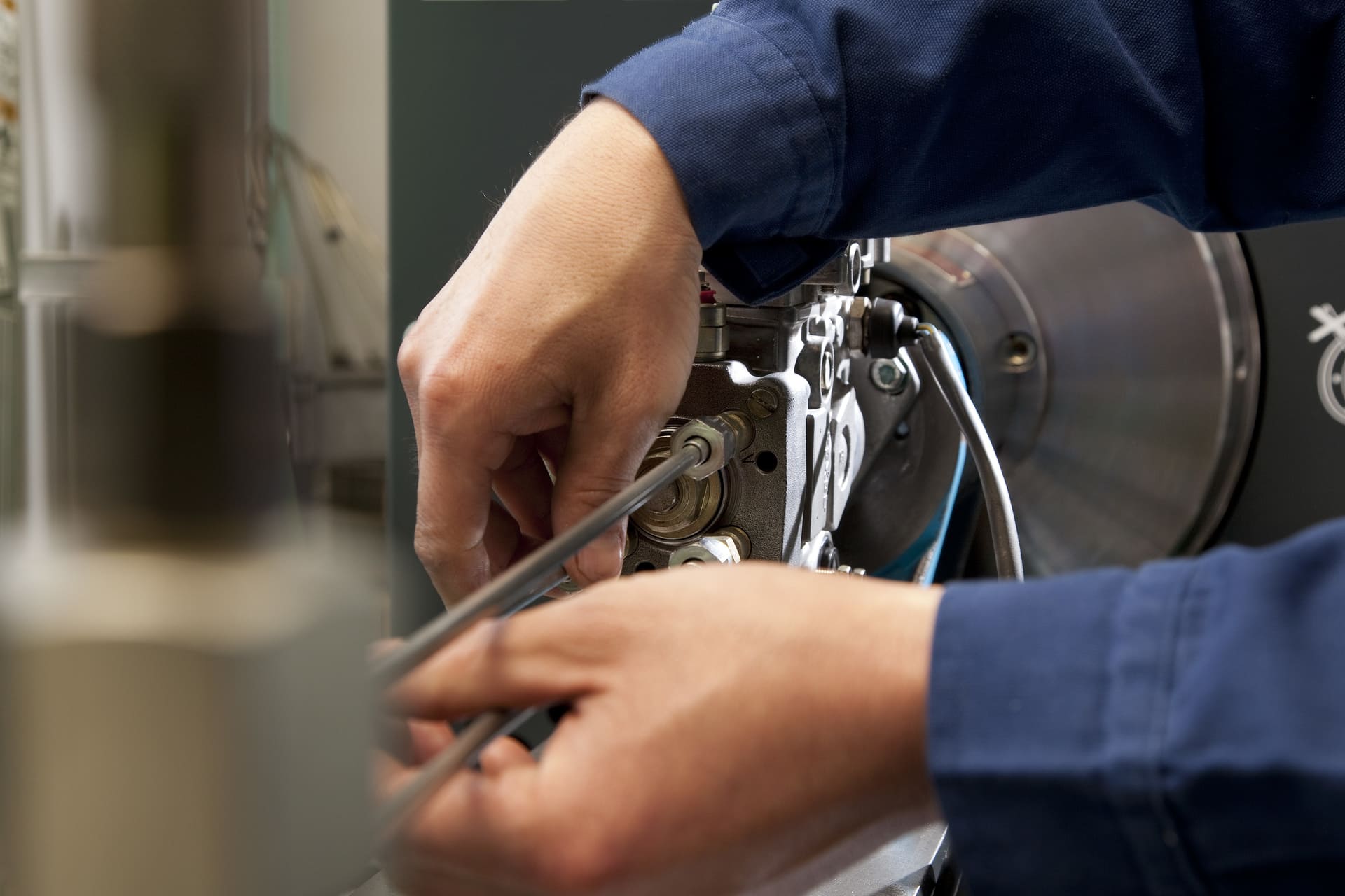 mechanical_design1_lp1__cms-6731-bg_image__AdobeStock_33896764